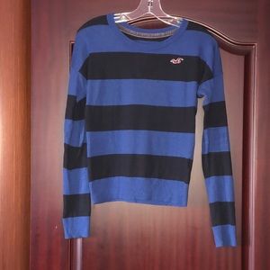 Hollister Top Black and Blue Size Small